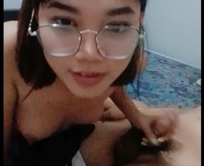 Malusog si tita tira ng tira